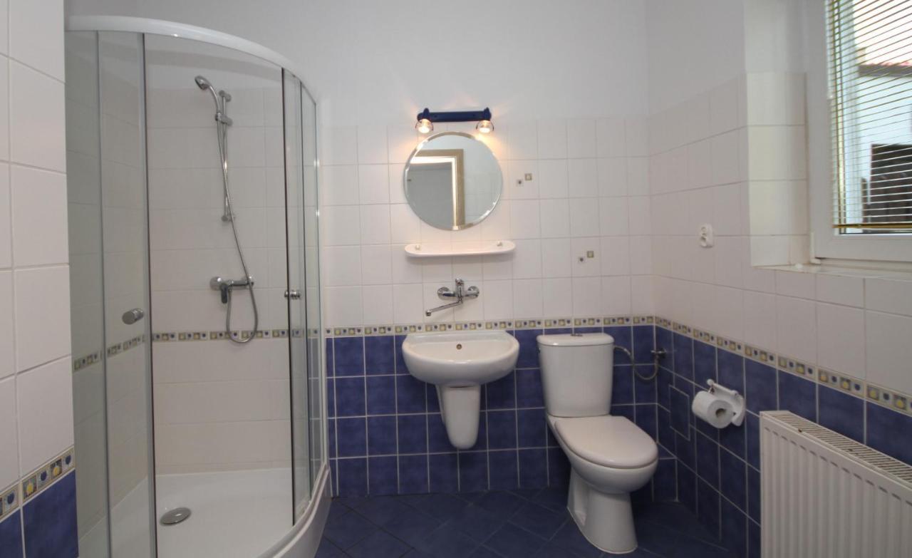 Pokoje Goscinne Lidia Leba Bagian luar foto